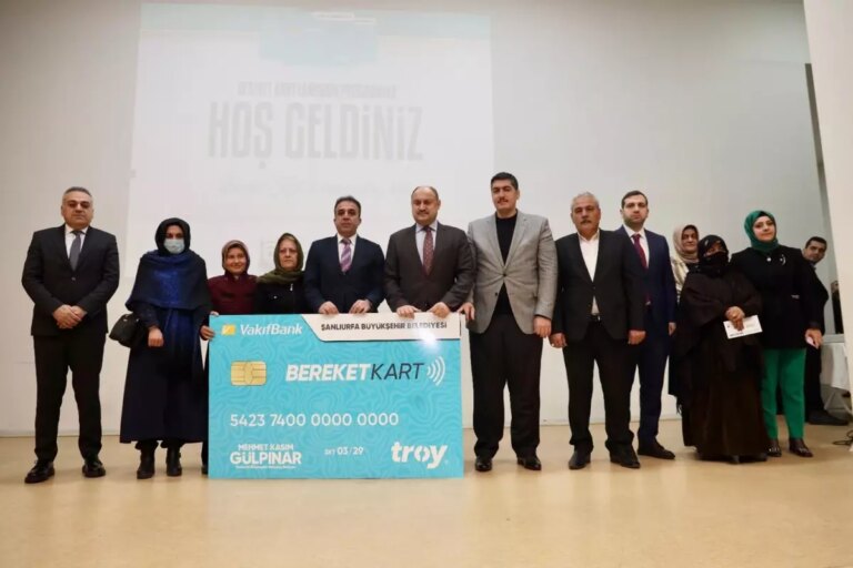 sanliurfa-buyuksehir-belediyesinden-bereket-kart-projesi-hedef-25-bin-aile-Jvski92l.jpg
